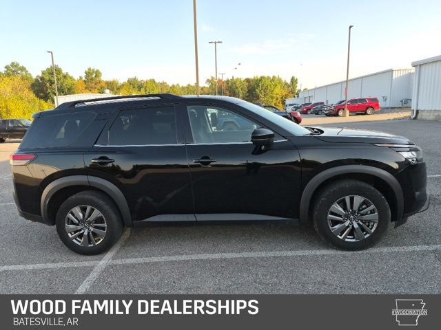 2025 Nissan Pathfinder SV FWD