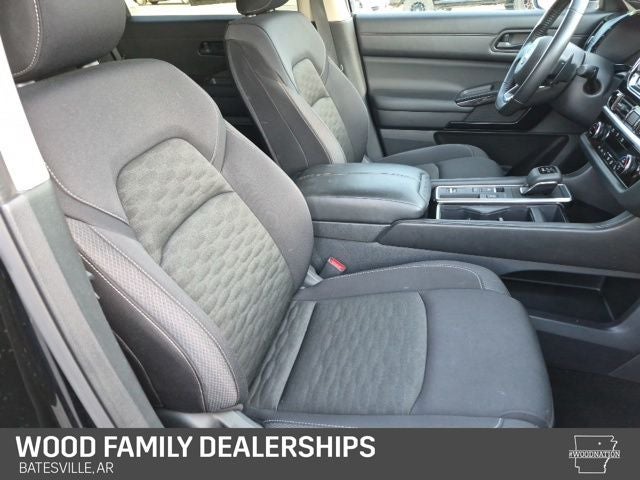 2025 Nissan Pathfinder SV FWD