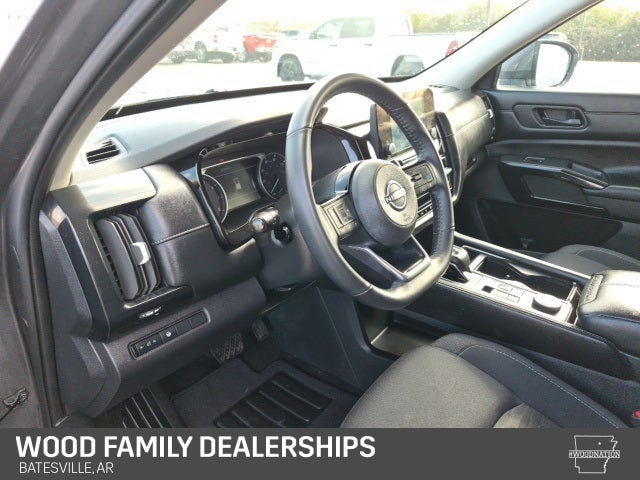 2023 Nissan Pathfinder SV 4WD