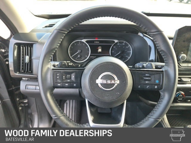 2023 Nissan Pathfinder SV 4WD