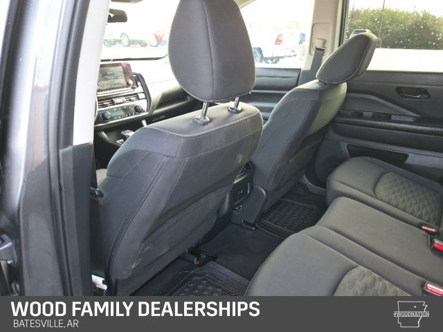 2023 Nissan Pathfinder SV 4WD