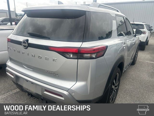 2023 Nissan Pathfinder Platinum 4WD