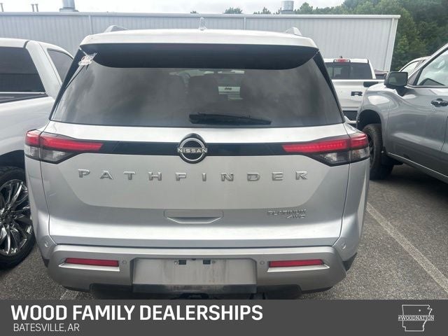 2023 Nissan Pathfinder Platinum 4WD
