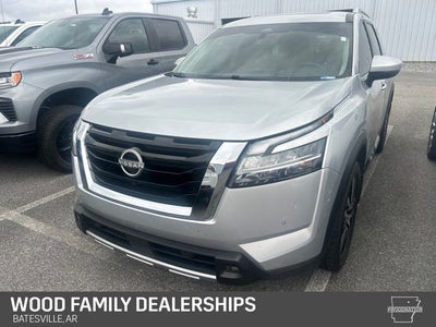 2023 Nissan Pathfinder Platinum 4WD