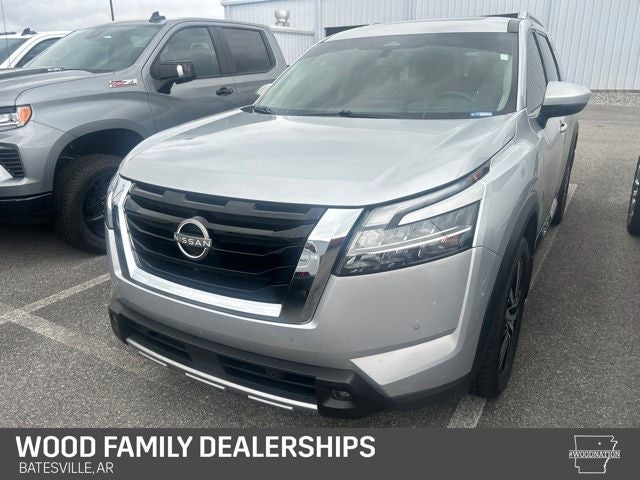 2023 Nissan Pathfinder Platinum 4WD