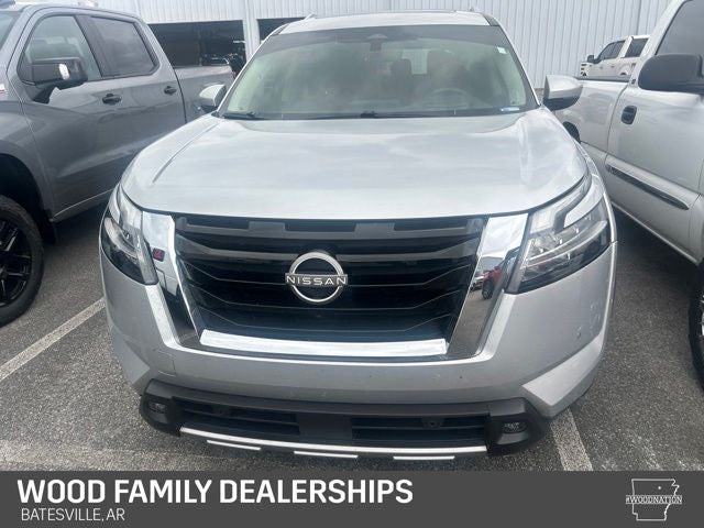 2023 Nissan Pathfinder Platinum 4WD
