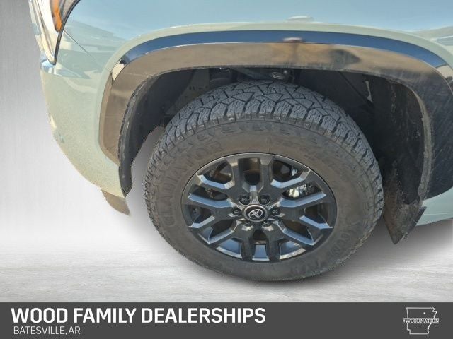 2025 Toyota Sequoia Base