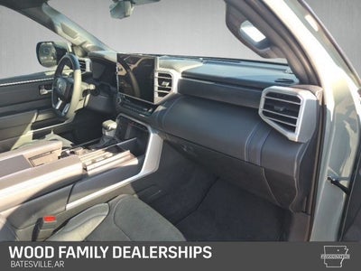 2025 Toyota Sequoia Base