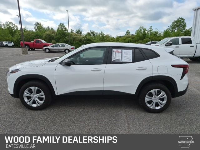 2025 Chevrolet Trax FWD LS