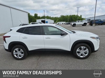 2025 Chevrolet Trax FWD LS