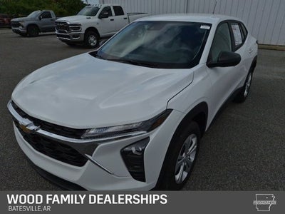 2025 Chevrolet Trax FWD LS