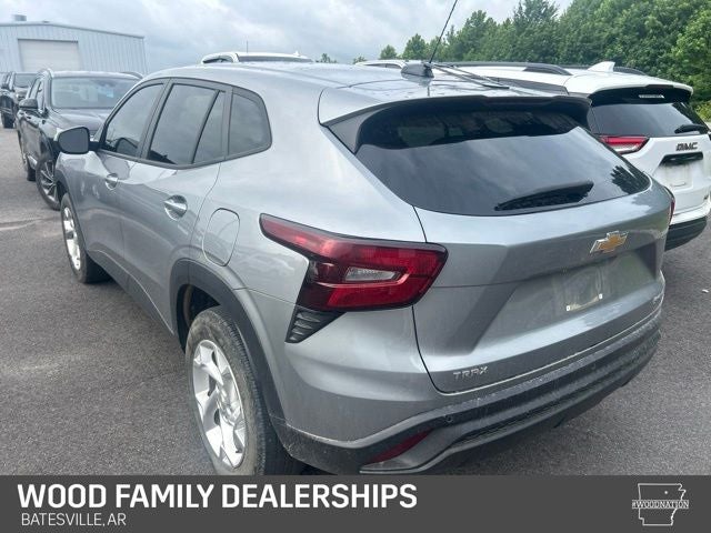 2025 Chevrolet Trax FWD LS