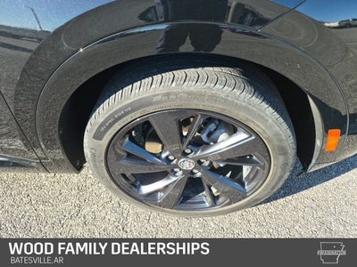 2022 Buick Envision FWD Essence